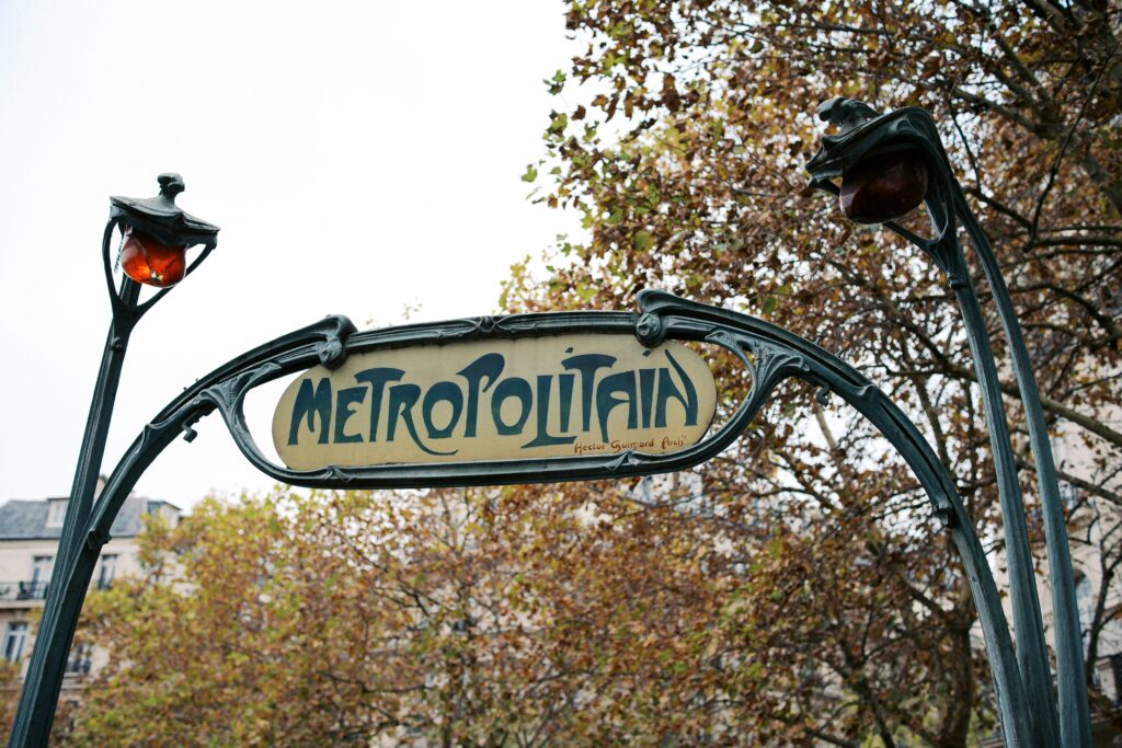 Public Transit Rules for Strollers in Paris vs. Berlin