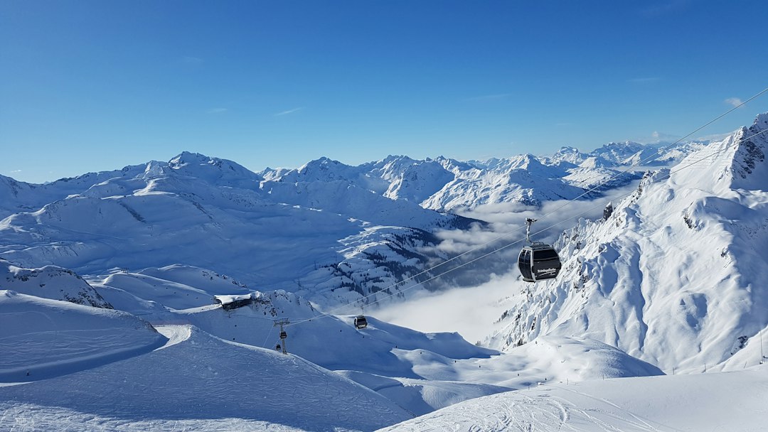 Snowy ski slopes in St Anton am Arlberg, Austria